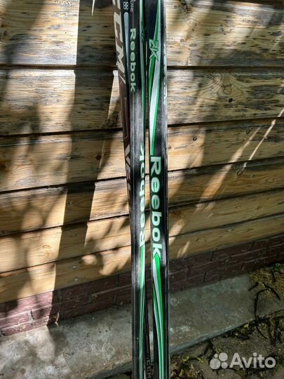 Клюшка хоккейная