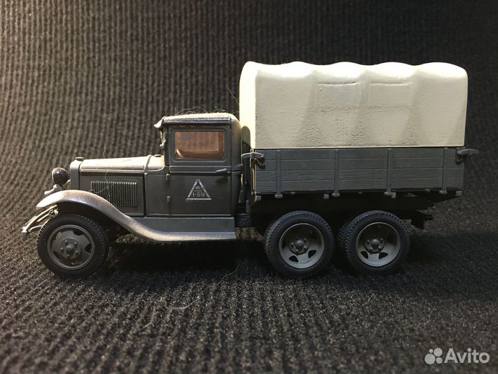 Модели автомобилей 1/35