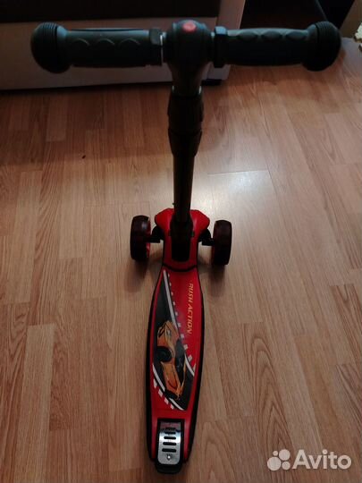 Продам самокат