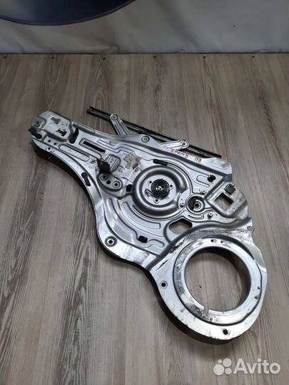 Стеклоподъемник перед Kia sportage 3 Лев