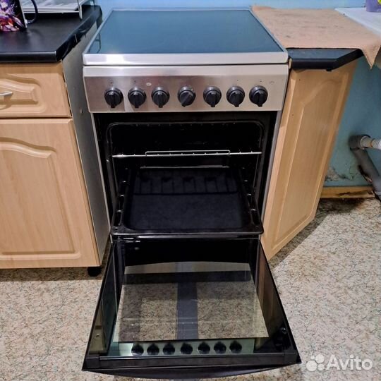 Электрическая плита Indesit IS5V4PHX/RU