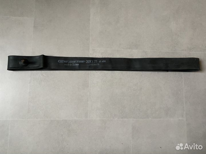 Камера велосипедная 20 (автониппель)