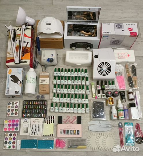 Маникюрный набор с аппаратом Стронг