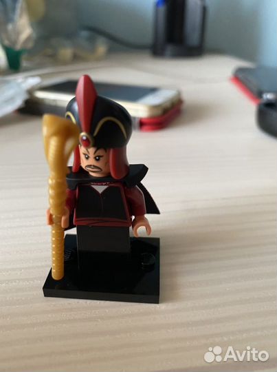 Lego минифигурки дисней