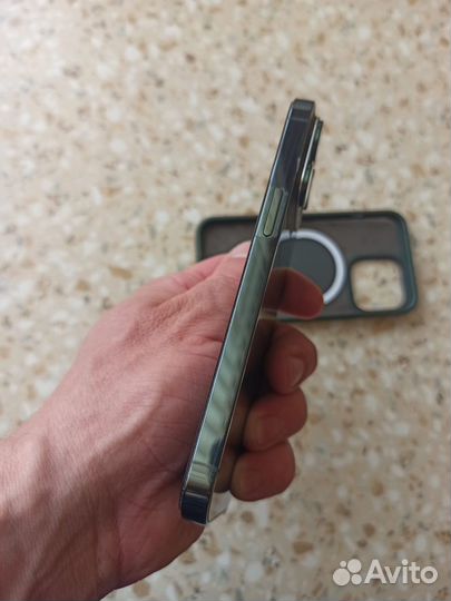 iPhone 13 Pro, 256 ГБ