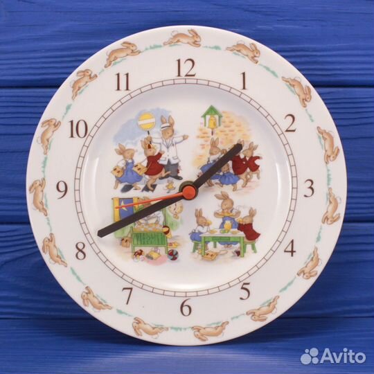 Винтажные настенные часы Royal Doulton 