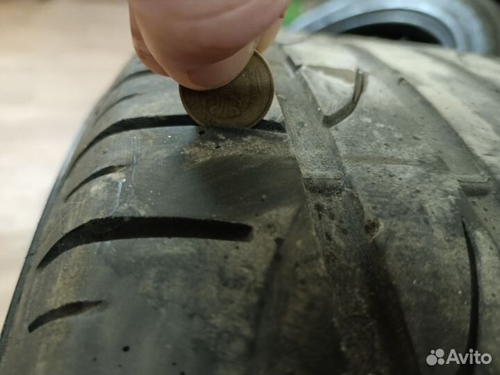 Bridgestone Dueler H/P Sport 235/55 R17