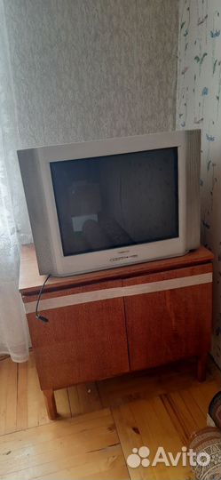 Телевизор