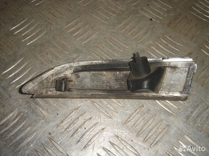 Указатель поворотов правый ford fiesta VI 2015-202