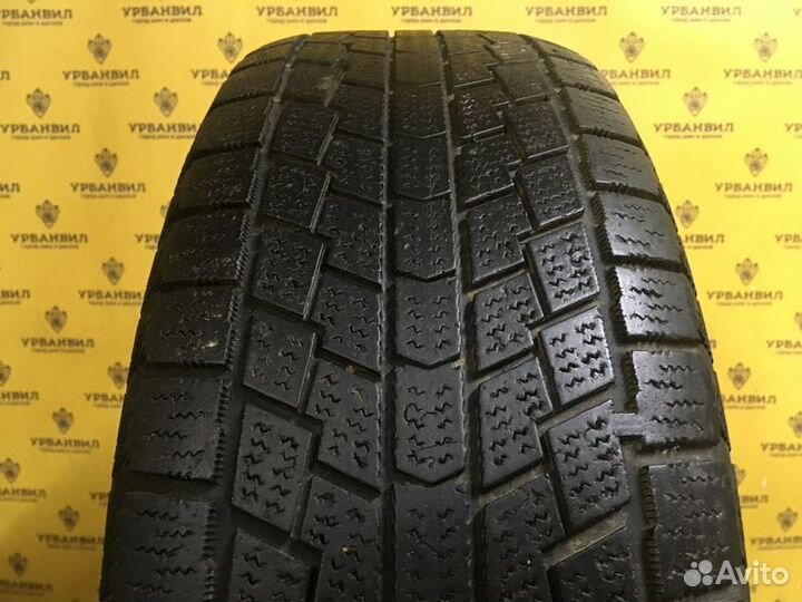 Hankook Nordik IS RW08 235/60 R18 103T