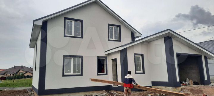 Дом 135 м² на участке 8,9 сот.