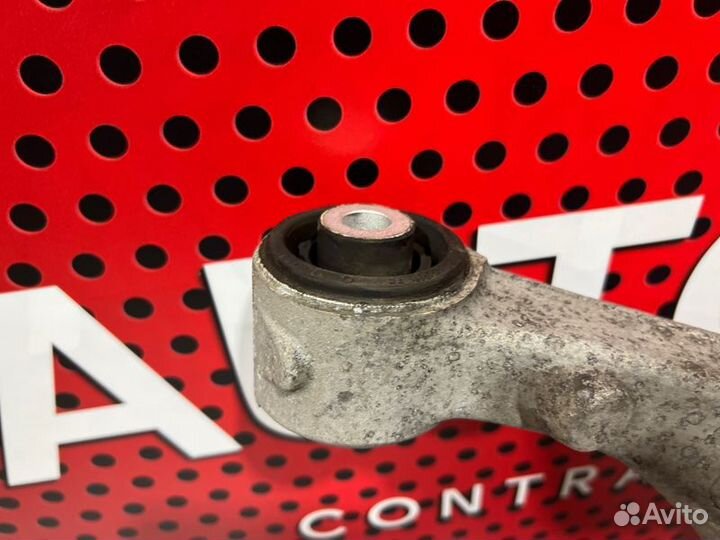 Рычаг задний левый Jeep Grand Cherokee WK2 2016