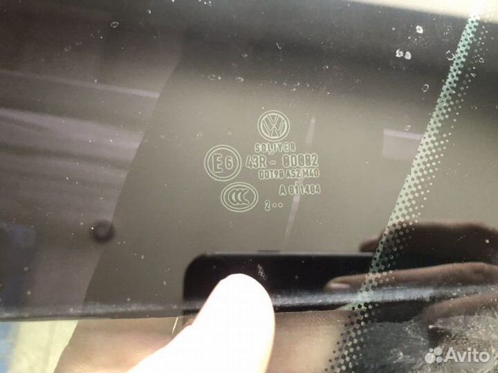 Форточка задняя левая Volkswagen Passat B7