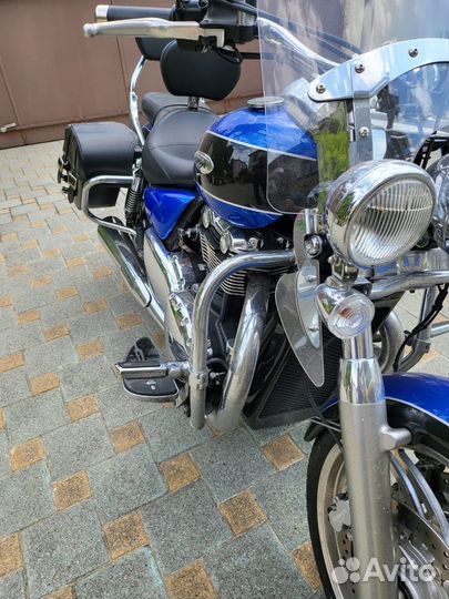 Triumph thunderbird