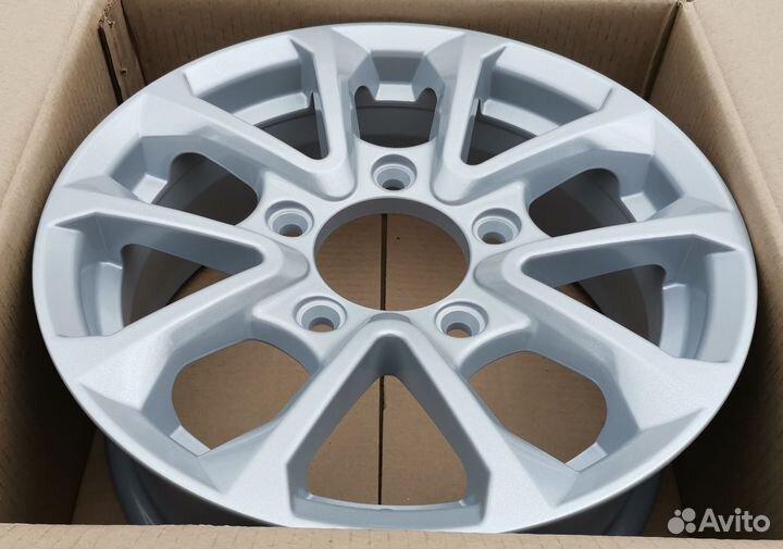 Нива, Шеви Нива R16 новые