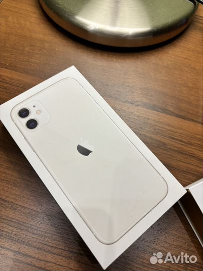 iPhone 11, 128 ГБ