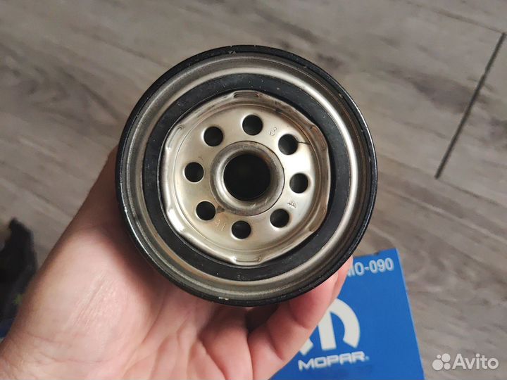 Фильтр масляный Mopar