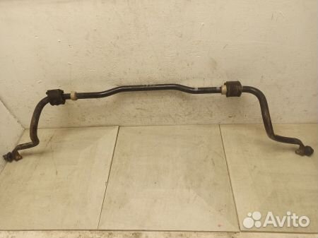 Стабилизатор передний