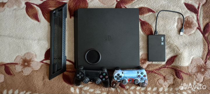 Sony playstation 4 PS4 slim Прошитая