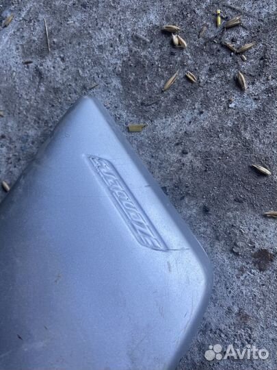 Спойлер Zender мерседес 124 седан