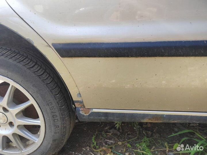 Дверь задняя правая Iran Khodro Samand 1.8