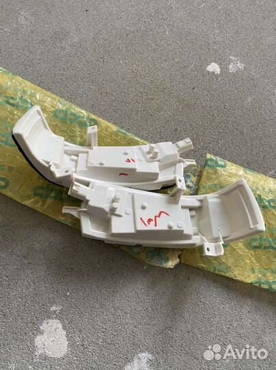 Поворотник в зеркало Honda Civic 4d 2005-2011