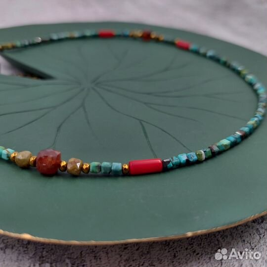 Колье чокер из натуральных камней