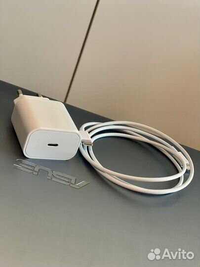 Быстрая зарядка для iPhone 20w