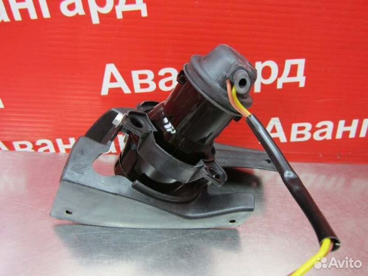 Противотуманная фара правая Mazda 6 GG 02-05