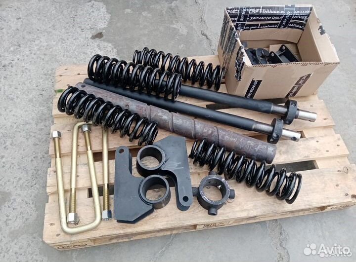 Механизм подъема опускания трапа чмзап