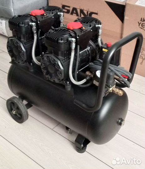 Безмасляный воздушный компрессор