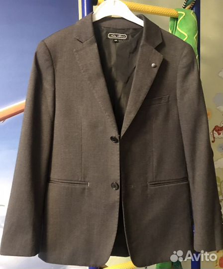 Пиджак для мальчика 134