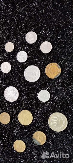 Набор иностранных монет и монет СССР