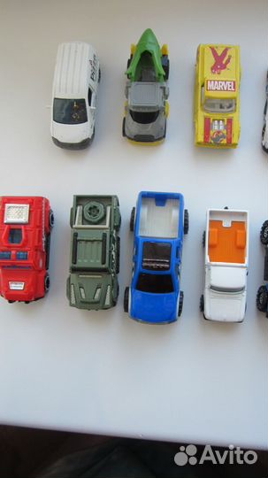 Машинки модельки новые