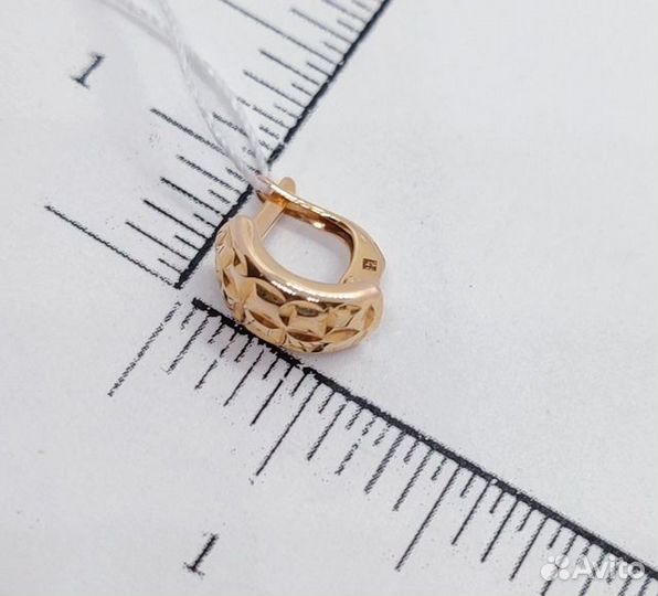 Золотые серьги