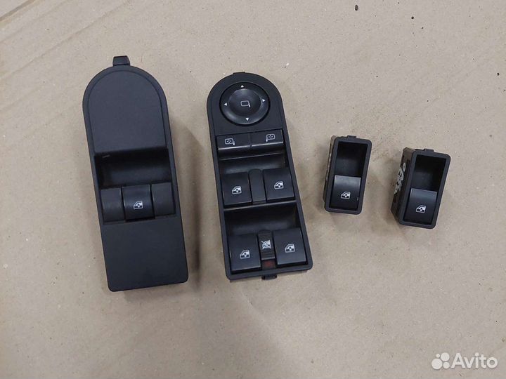 Блок управления стеклоподъёмниками Opel Astra H