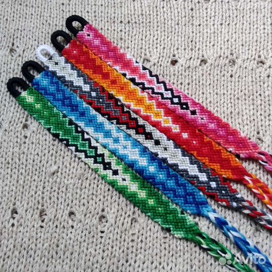 Фенечки из мулине