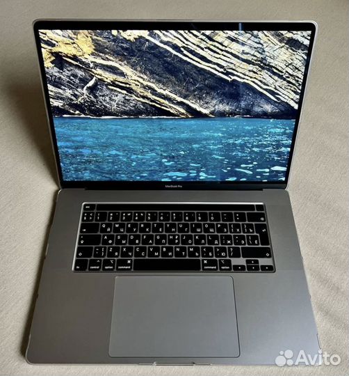 MacBook Pro 16 i9/2,4GHz/5600M/64gb/4Tb/рст/космос