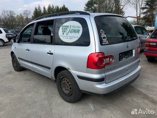 Разбор на запчасти Volkswagen Sharan