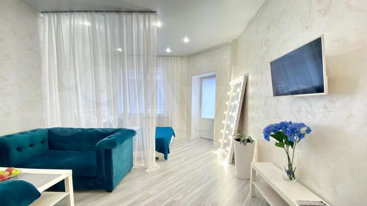 Работающий номер в гостинице с арендаторами