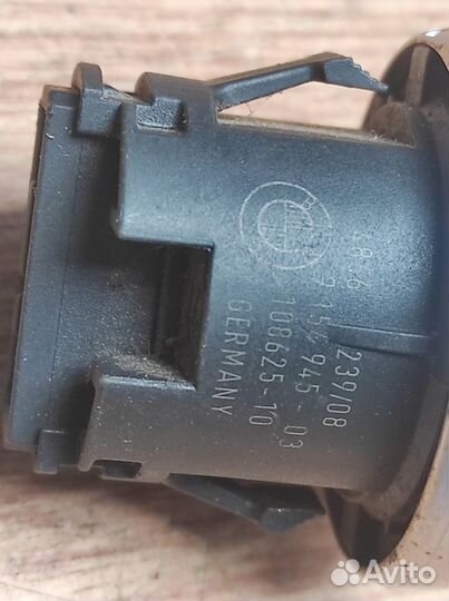 Кнопка запуска двигателя BMW