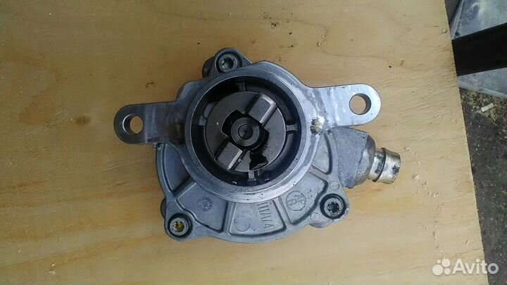 8200797164 Насос вакуумный Рено Мастер 2 2000-2010