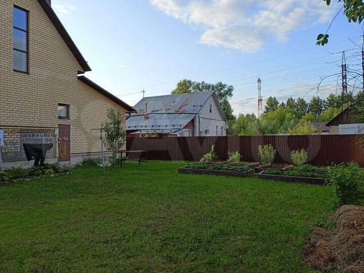 Дом 141,7 м² на участке 5,5 сот.