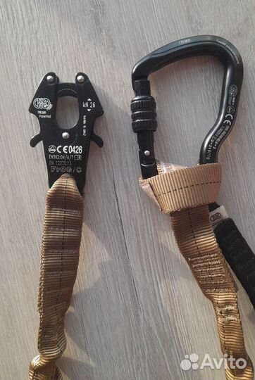 Самостраховка карабин kong frog Italy