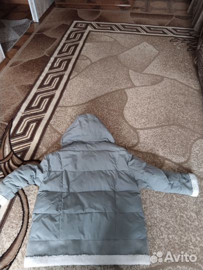 Пуховик зимний женский