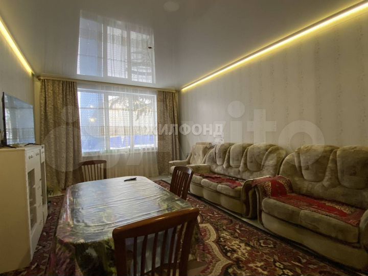 Коттедж 223,5 м² на участке 7 сот.