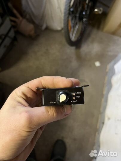 Конроллёр баса