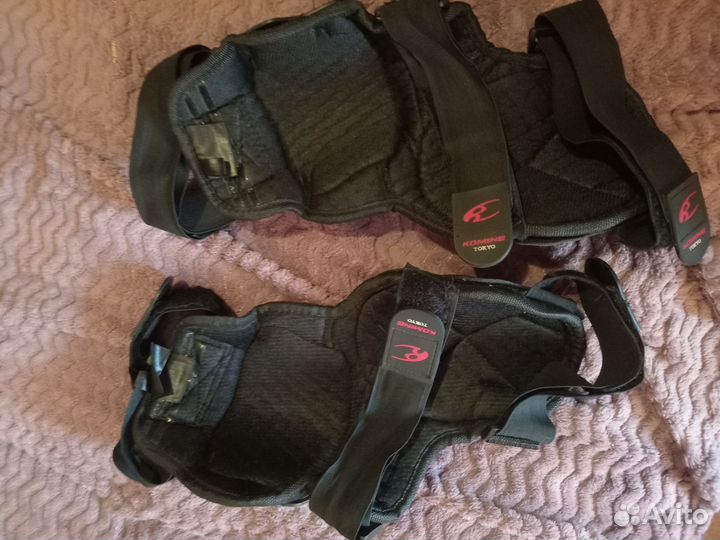 Мото наколенники