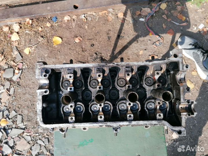 Головка блока цилиндров 4EFE