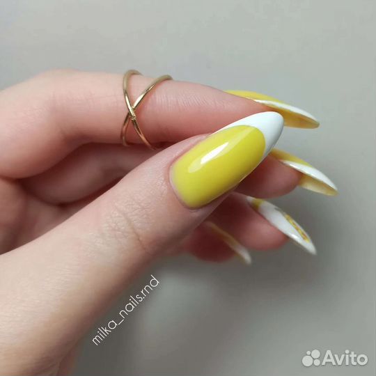 Коррекция наращённых ногтей